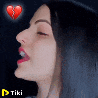 Girl Reaction GIF by TikiIndia