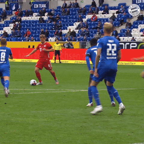 Champions League Reaction GIF by FC Bayern Munich