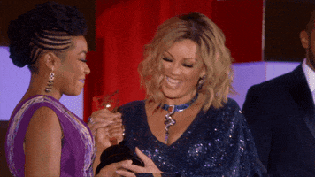 queen middle finger GIF by VH1s Daytime Divas