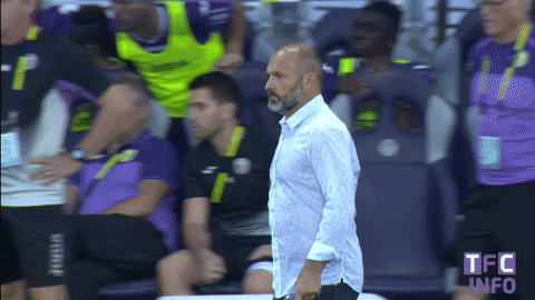 toulousefc giphygifmaker sports soccer coach GIF