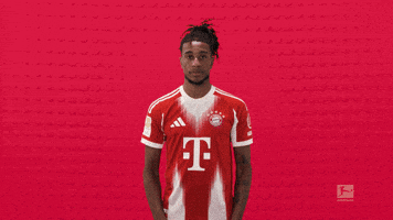 Fc Bayern Applause GIF by Bundesliga
