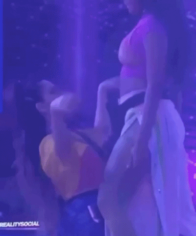 cristi_a_no giphygifmaker GIF