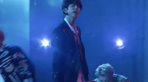 american music awards 2017 GIF by AMAs