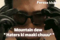 Hania Amir GIF