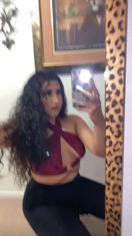 Ezzychula giphygifmaker GIF