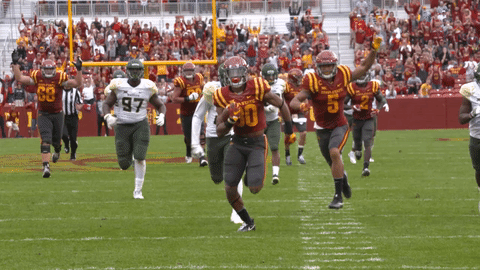 cyclonestv giphygifmaker lazard pointing GIF