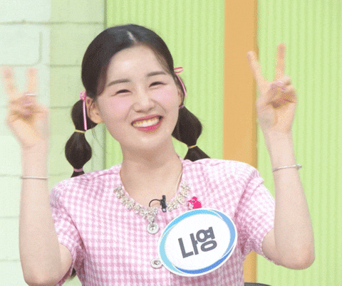 m0tsa giphyupload 나영 김나앵 나영짱 GIF