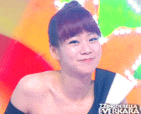 han seungyeon GIF