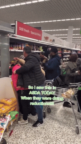 TikToker Witnesses 'Frenzy' for Supermarket Bargains