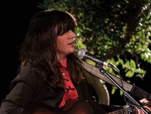 joana serrat festival hivernacle GIF