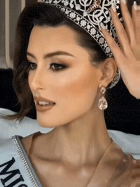 Dominga GIF