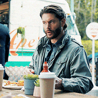 aborddelimpala wink jensen ackles tracker aborddelimpala GIF