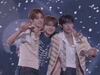 Familia Trio GIF