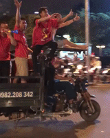 Fans Parade Through Ho Chi Minh City on Scooters Following Vietnam's Historic Soccer Win