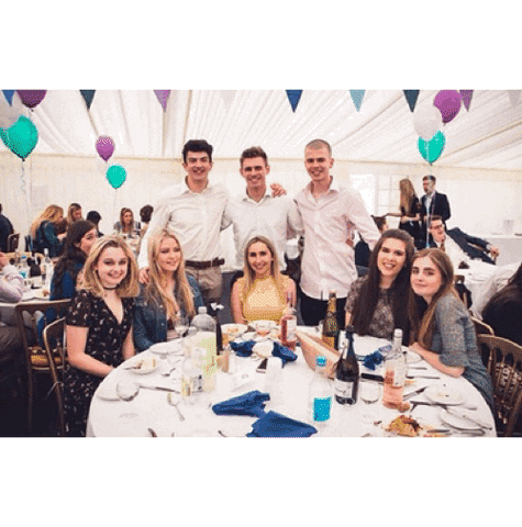 hildbedesrc giphyupload awards collegeday hildbede GIF