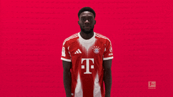 Fc Bayern Smile GIF by Bundesliga