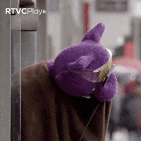 RTVCPlay ouch problem celular cell phone GIF