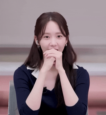 Yoona GIF