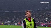 happy thomas muller GIF by FC Bayern Munich