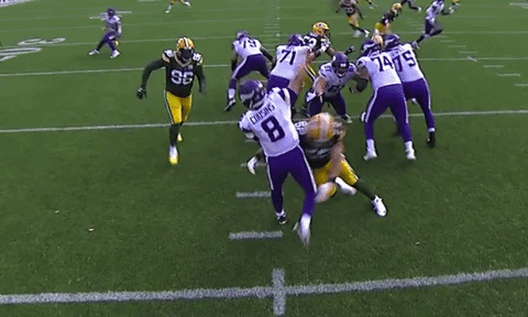 clay matthews packers vikings GIF