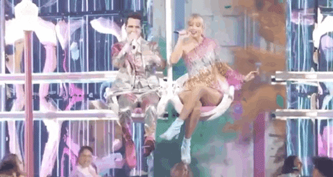 eonline giphyupload billboard music awards e online 2019 bbmas GIF