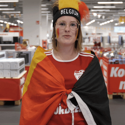 football media GIF by MediaMarkt BE