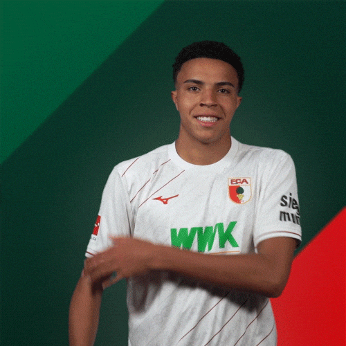 Muscle Kai GIF by FC Augsburg 1907
