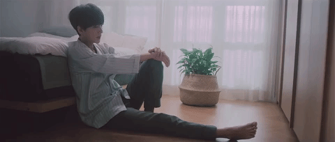 k-pop GIF