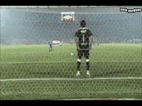 Claudio Bravo GIF