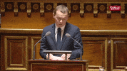 GIF by Le Figaro