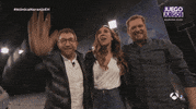 monica naranjo saludar GIF by El Hormiguero