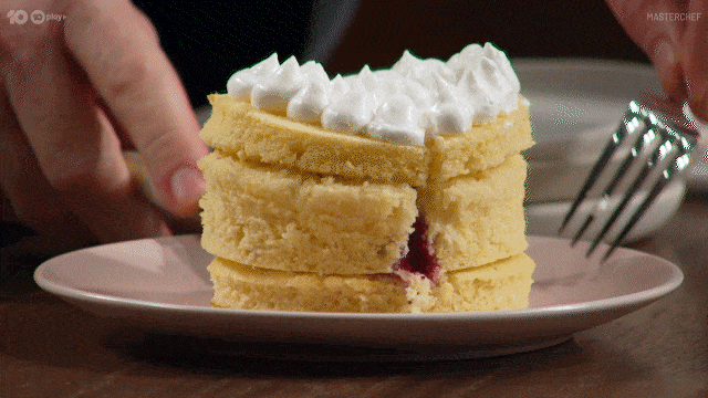 Surprise Cake GIF by MasterChefAU
