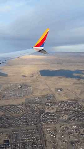 Plane Wing Bounces in High Winds on Descent Into Denver