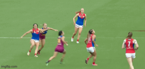 deesgifs22 giphyupload aflw melbourne football club eliza west GIF