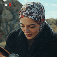 Surprise Smile GIF by TRT