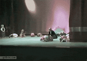 y dis GIF