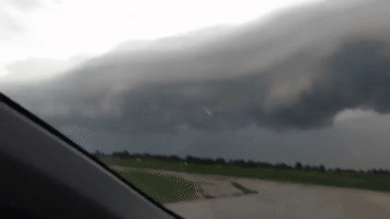 Huge Roll Cloud Floats Above Virden, Illinois