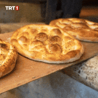 Dinner Eat GIF by TRT