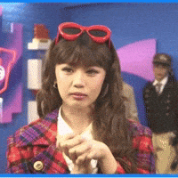 Bini Maloi GIF
