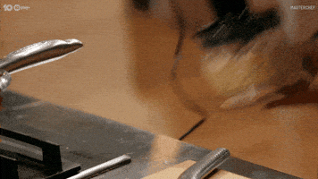 Australia Shake GIF by MasterChefAU