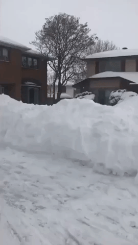 Ottawa Winter Storm Results in Impressive Wall of Snow