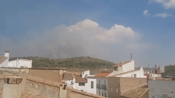 Valencia Residents Told to Stay Indoors Due to Smoke From Bejis Fire