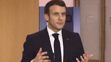 MACRON EN MARCHE