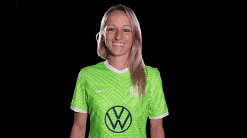 Happy Kathrin Hendrich GIF by VfL Wolfsburg