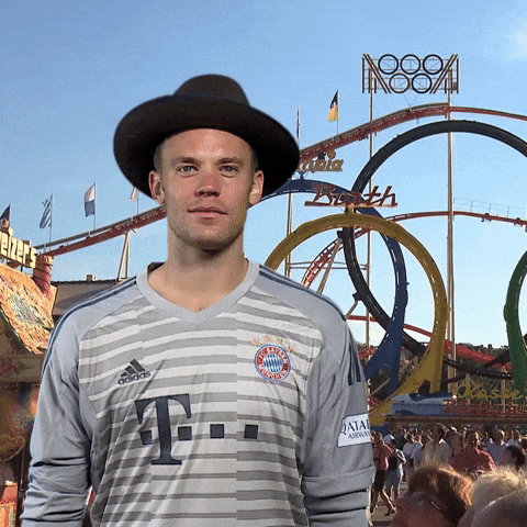 manuel neuer lol GIF by FC Bayern Munich