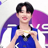 Evnne GIF
