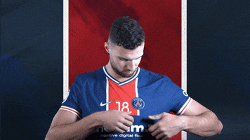 Right Back Kiss GIF by Paris Saint-Germain Handball