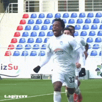 Hurtado GIF