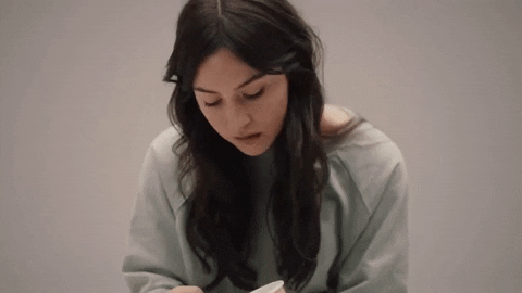 louiswong90e4 giphygifmaker ice cream gracie abrams GIF