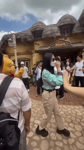 c742c96ae50b453ca3fb75a1c5021c8c giphyupload GIF